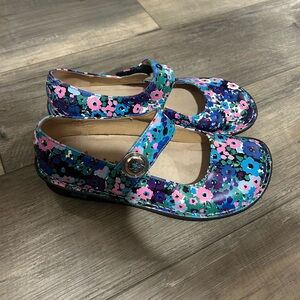 Alegria Women’s Mary Jane Nursing Shoes Size 37